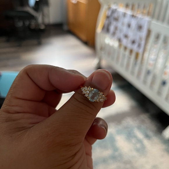 Aquamarine and cz ring - Picture 3 of 3